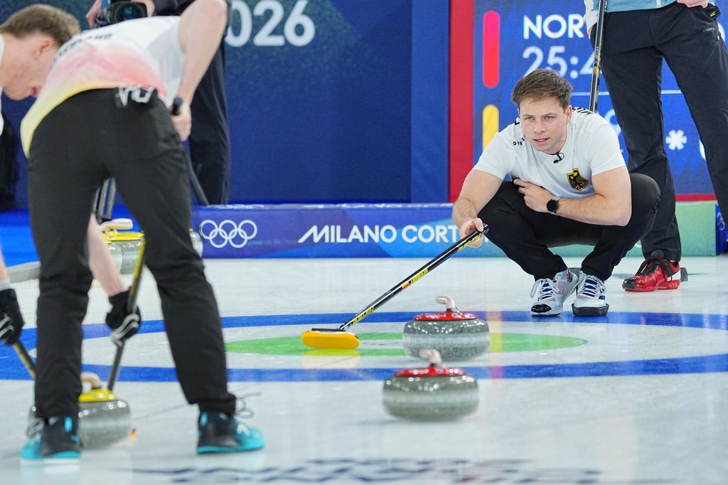 Die deutschen Curling-Männer um Marc Muskatewitz haben bei den Olympischen Winterspielen den ersten Sieg eingefahren.