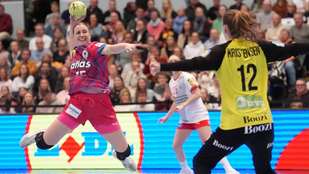 Jolina Huhnstock (l, Deutschland) wechselt zur neuen Saison zum Thüringer HC. (Archivbild)