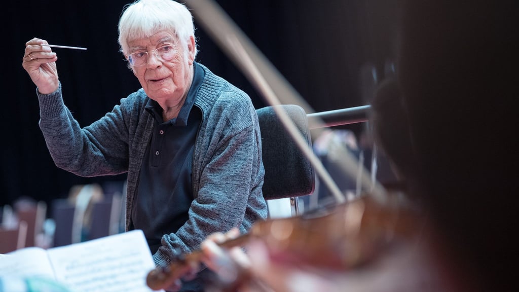 Rilling arbeitete und dirigierte leidenschaftlich, perfektionistisch, er war ruhelos und zurückhaltend.(Archivbild)