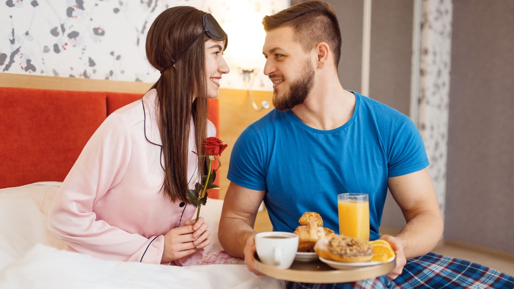 Garantiert eine schöne Überraschung: Frühstück im Bett.