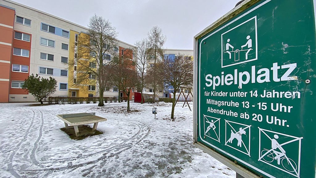 Der Spielplatz im Innenhof im Osterburger Neubaugebiet „An der Golle“ soll erneuert werden.