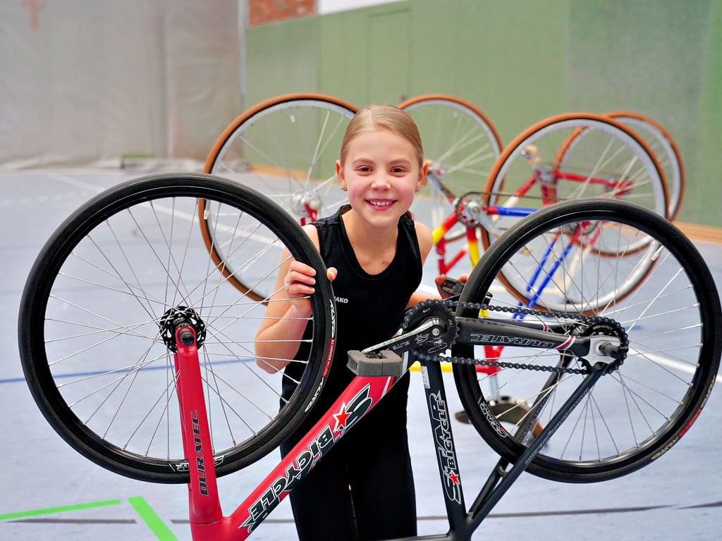 Eine, die ihren Sport mit großer Freude und Leidenschaft betreibt: die zehn Jahre alte Balgstädterin Lia Heimbach. 