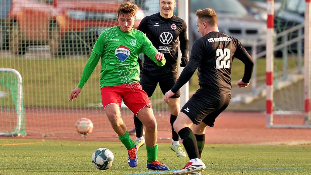 Für Lio Kühl (am Ball) und die Arminen geht die Vorbereitung am Sonnabend in einem Testspiel weiter.