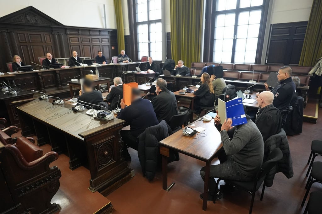 Bei dem Angriff wurde ein 29-Jähriger lebensgefährlich verletzt, der bis heute unter den Folgen leidet.