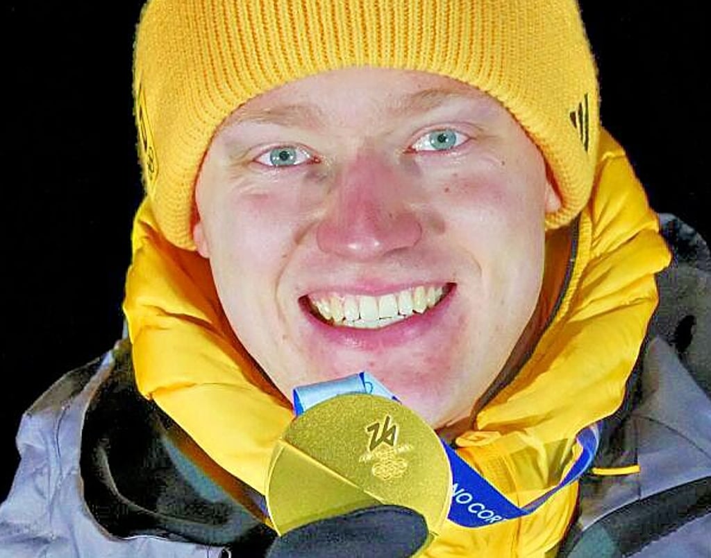 Gold-Rodler Max Langenhan.