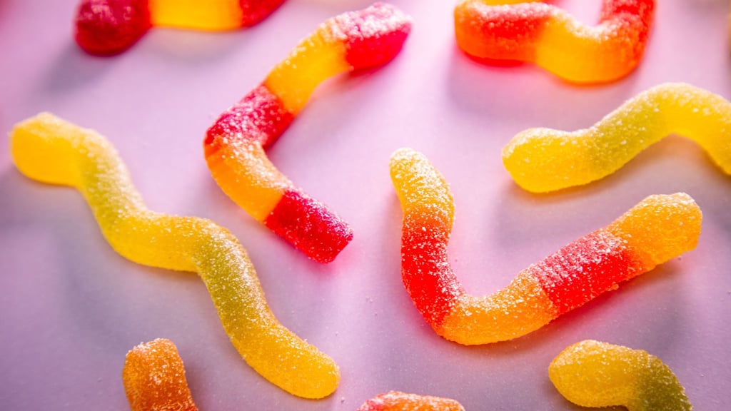 Wer eine Zeit lang auf Süßigkeiten verzichtet, kann sich das Verlangen nach Zucker zumindest etwas abtrainieren.