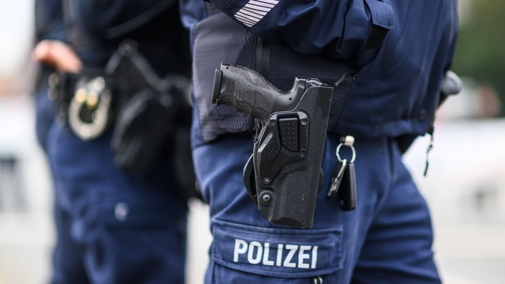 In einem Mehrfamilienhaus in der Hansestraße in Salzwedel kam es am 12. Februar zu einer tödlichen Auseinandersetzung. Die Polizei nahm einen 47-jährigen Tatverdächtigen fest.