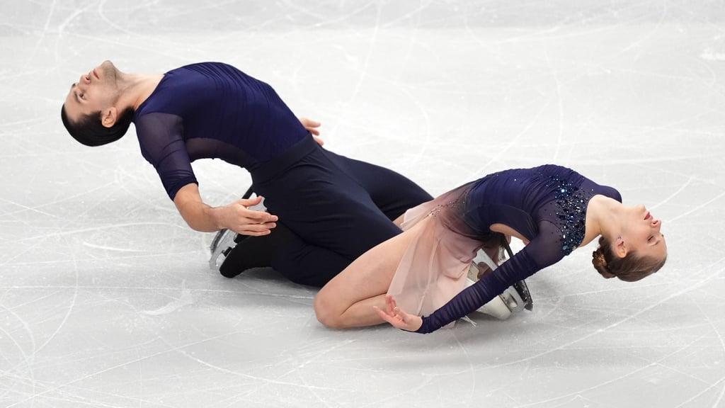 Minerva Hase (r) und Nikita Volodin träumen von einer Olympia-Medaille. (Archivbild)