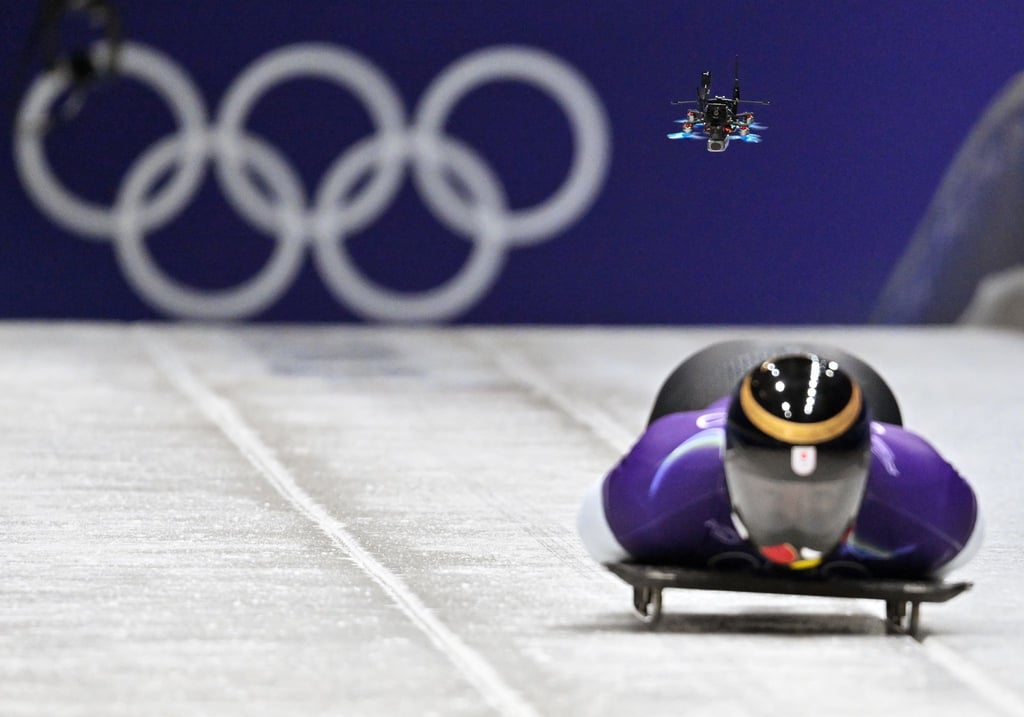 Drohne im Eiskanal: Bei diesen Winterspielen setzen die Verantwortlichen auf spektakuläre Bilder.