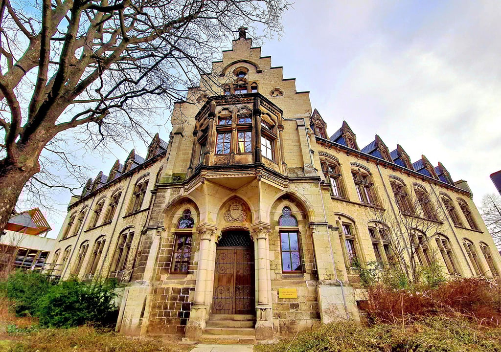 Das Gebäude am Westerntor (ehemals Gerhart-Hauptmann-Gymnasium) ist einer von noch drei Standorten des Gymnasiums Wernigerode.