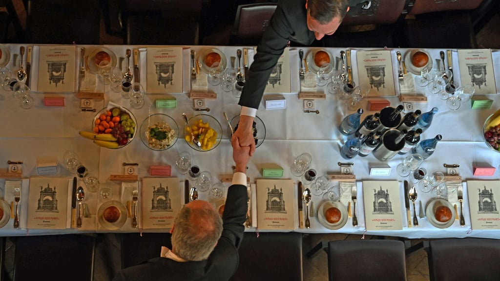 Lange Zeit ein Brudermahl: Erst seit 2015 werden Frauen zur Schaffermahlzeit eingeladen.