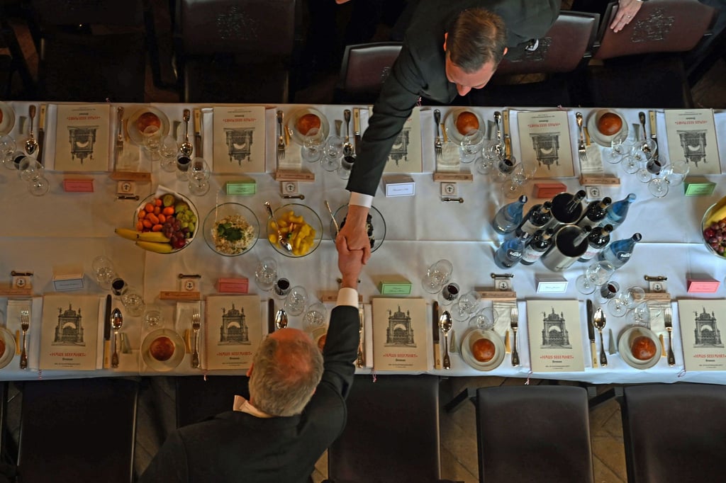 Lange Zeit ein Brudermahl: Erst seit 2015 werden Frauen zur Schaffermahlzeit eingeladen.