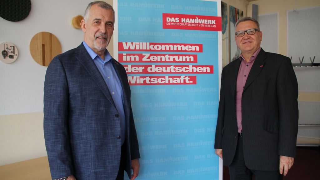 Präsident Thomas Keindorf (links) und Hauptgeschäftsführer Dirk Neumann sehen die Politik in der Pflicht. 