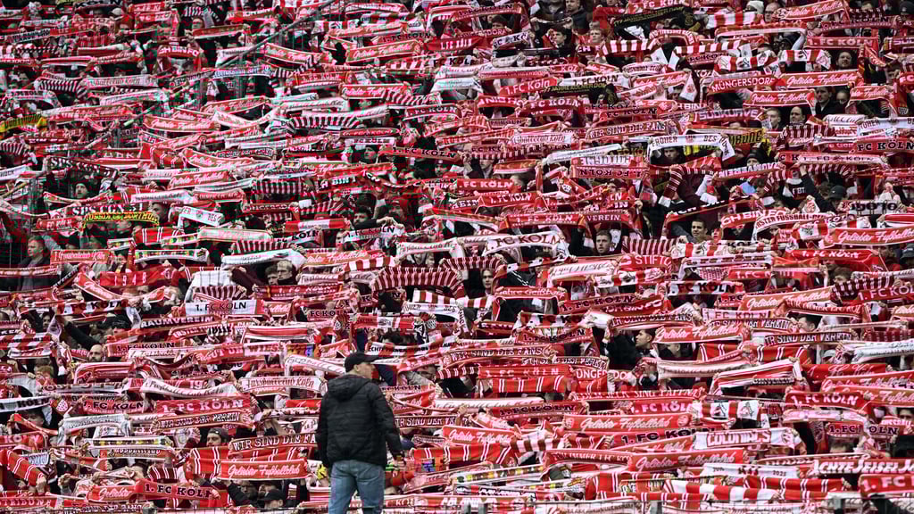 Beim Spiel in Stuttgart wird ein Teil der Kölner Fans fehlen. (Archivbild)