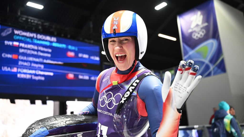 US-Rodlerin Sophia Kirkby schaltet nach dem Ende ihrer Wettkämpfe nun in den Flirt-Modus. (Archivfoto)