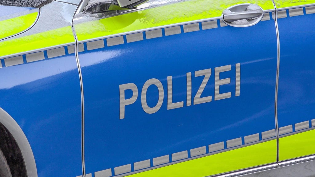 Bei der Polizei in Zeitz ging eine Anzeige wegen Raubes ein. 