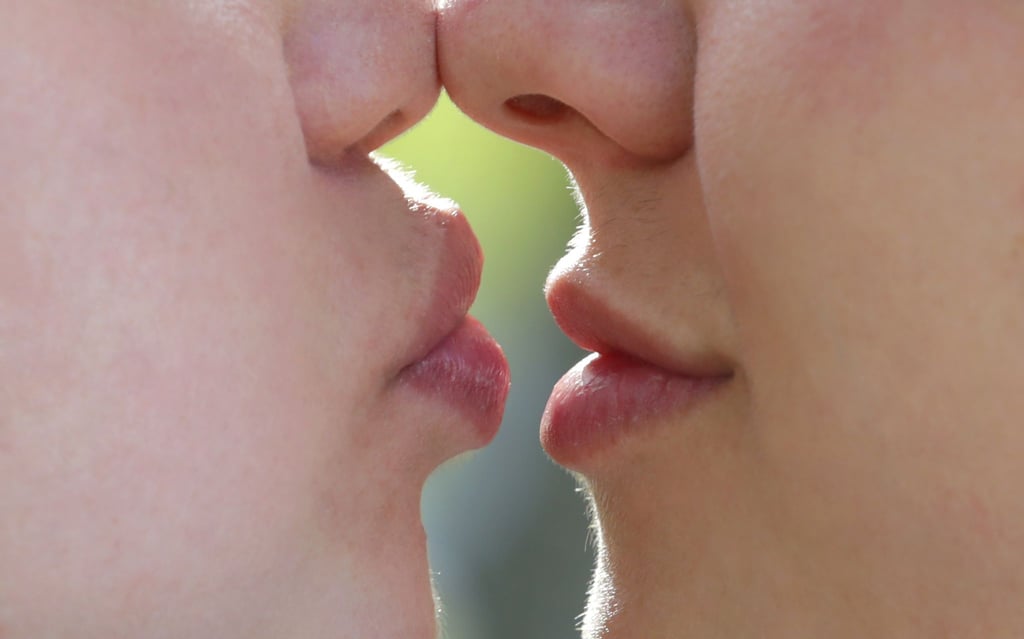 Der Kuss ist mehr als nur eine Berührung der Lippen. (Symbolbild)