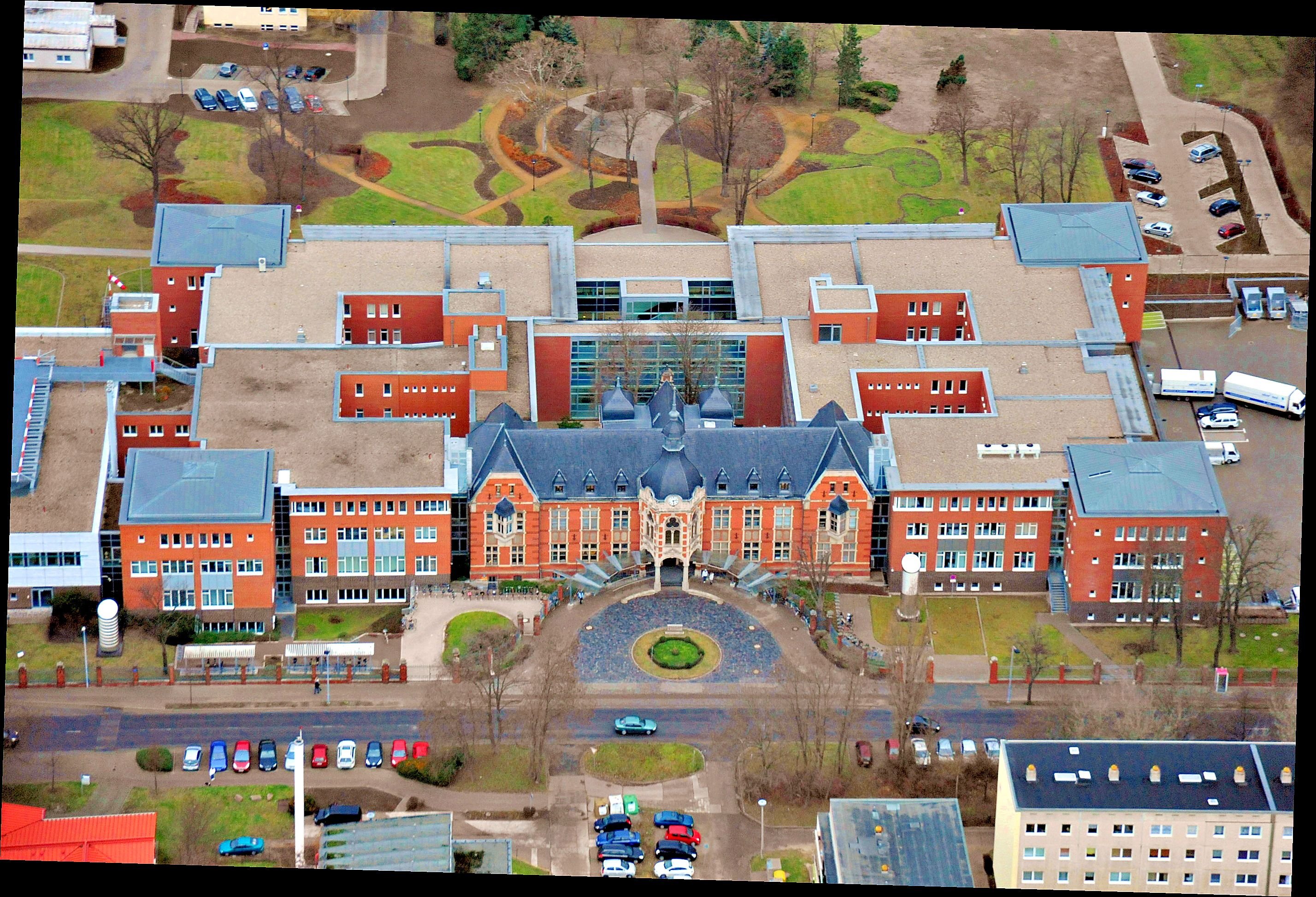 Gericht: Hohe Geldstrafe für suspendierten Bernburger Oberarzt