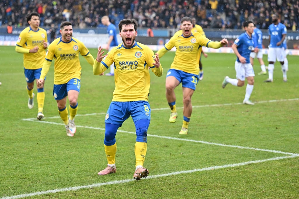Braunschweiger Jubel nach dem Tor zum 1:0 gegen Darmstadt.