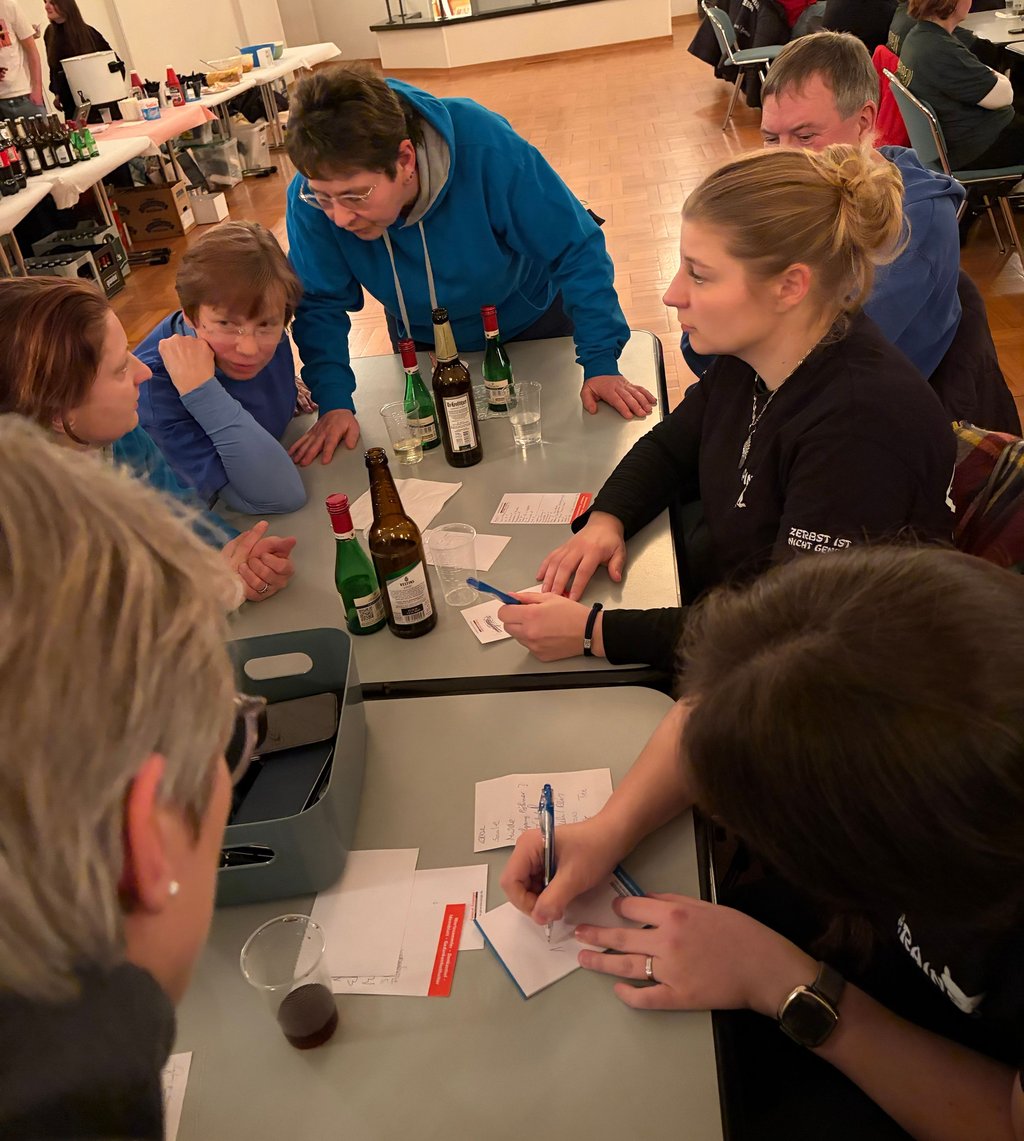 Die Ratefreunde vom PSV hatten es ins Stechen geschafft und mussten die Schätzfrage beantworten.