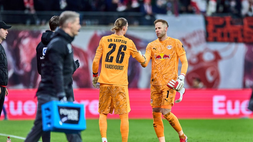 Verletzt raus: Peter Gulacsi.