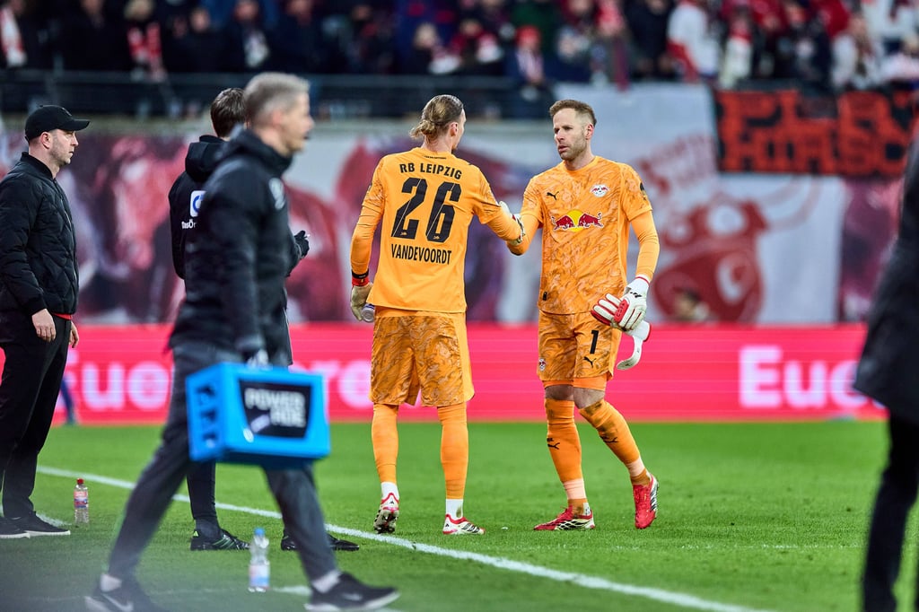 Verletzt raus: Peter Gulacsi.