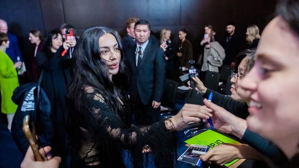 Hat mit „brat“ den Zeitgeist geprägt: Charli xcx.