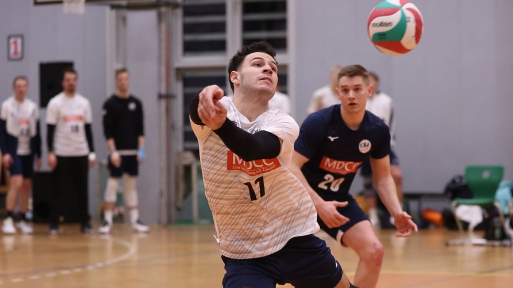 Konstantin Kaloyanov wechselte während der Partie von Außenangriff auf die Liberoposition.