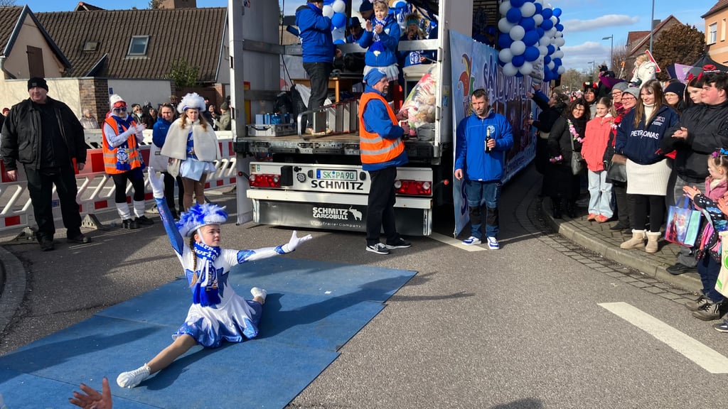Das „Tanzmariechen“ bekam einen ordentlichen Applaus von den Zuschauerinnen und Zuschauern.