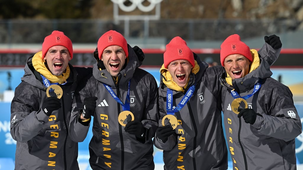 Das Quartett erhält zwölf Jahre später Gold.