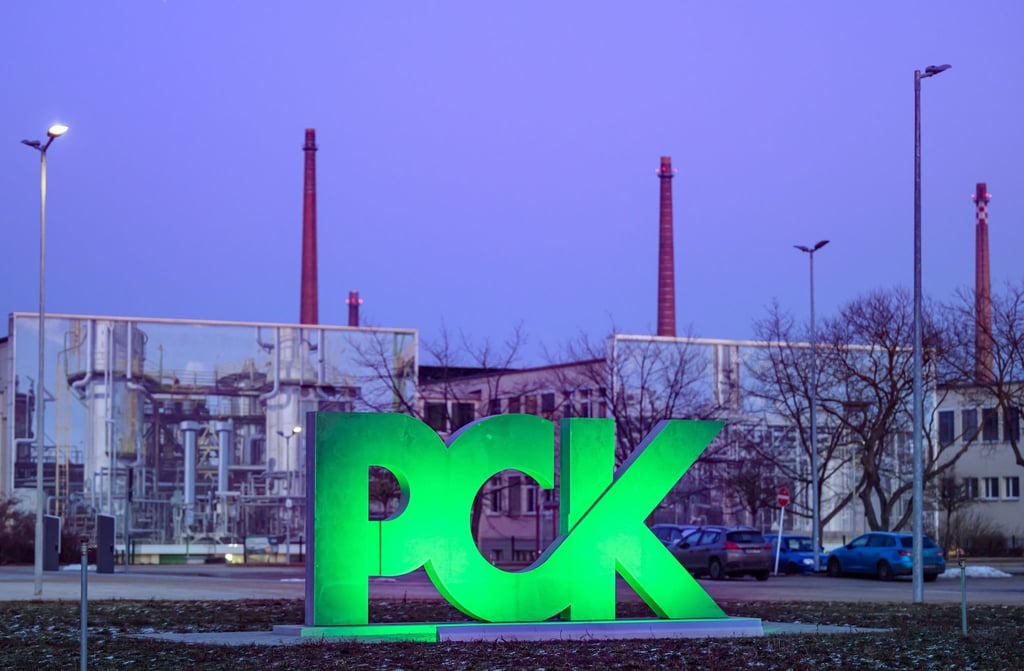 Die Raffinerie PCK bittet die Bundesregierung um Unterstützung, damit US-Sanktionen ausbleiben. (Archivbild)
