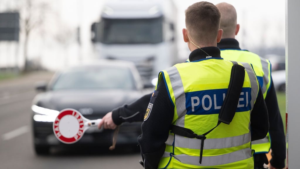 Auch an der Grenze zu Frankreich gibt es stationäre Kontrollen der Bundespolizei. (Symbolbild)
