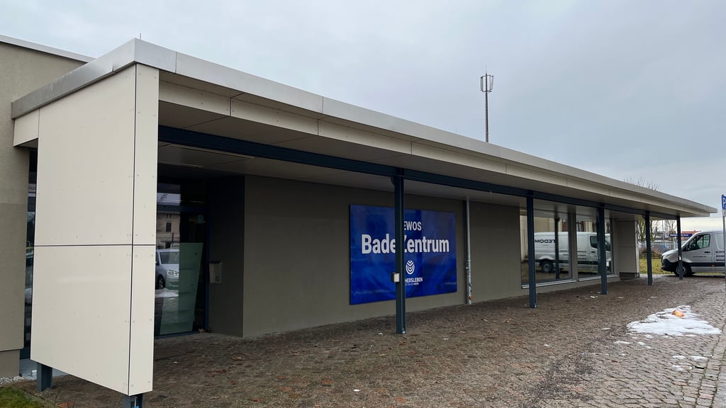 Die Temperaturen im Bewos-Badezentrum in Oschersleben sorgen für Diskussionen.