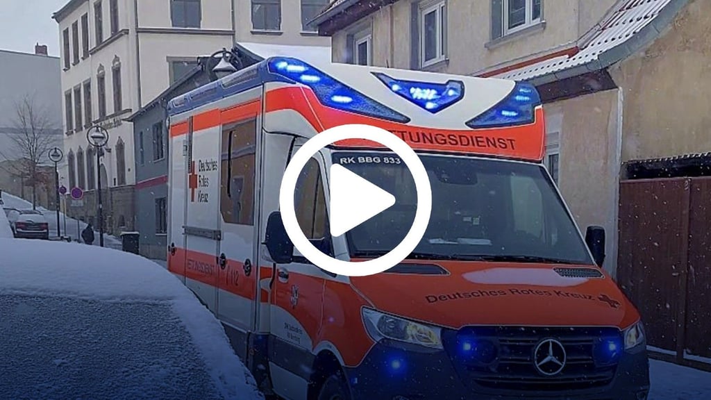 Vom Rettungsdienst wurde der Schüler versorgt. 