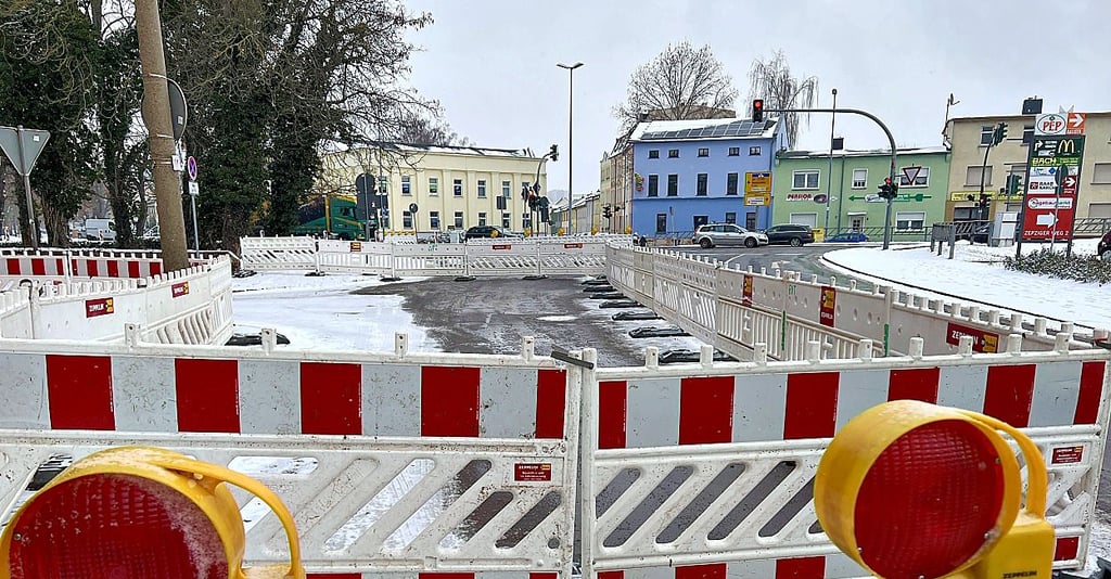 Die Nienburger Straße in Bernburg bleibt nun für längere Zeit gesperrt. 