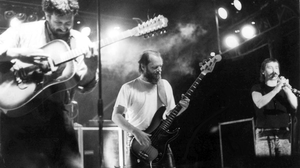 Schoppe, Jentzsch (M.) und Kschentz (r.) bei einem Konzert in Dieskau im Saalekreis nach der Wiedergeburt in den 90er Jahren.