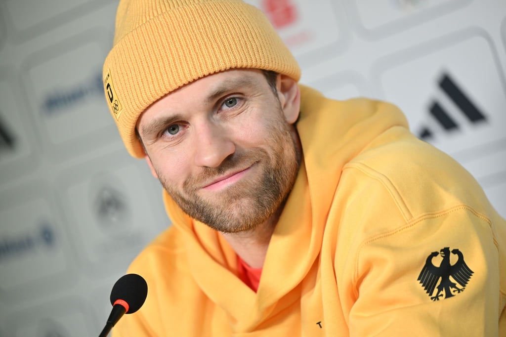Eishockey-Star Leon Draisaitl schwört auf Senf gegen Muskelkrämpfe.