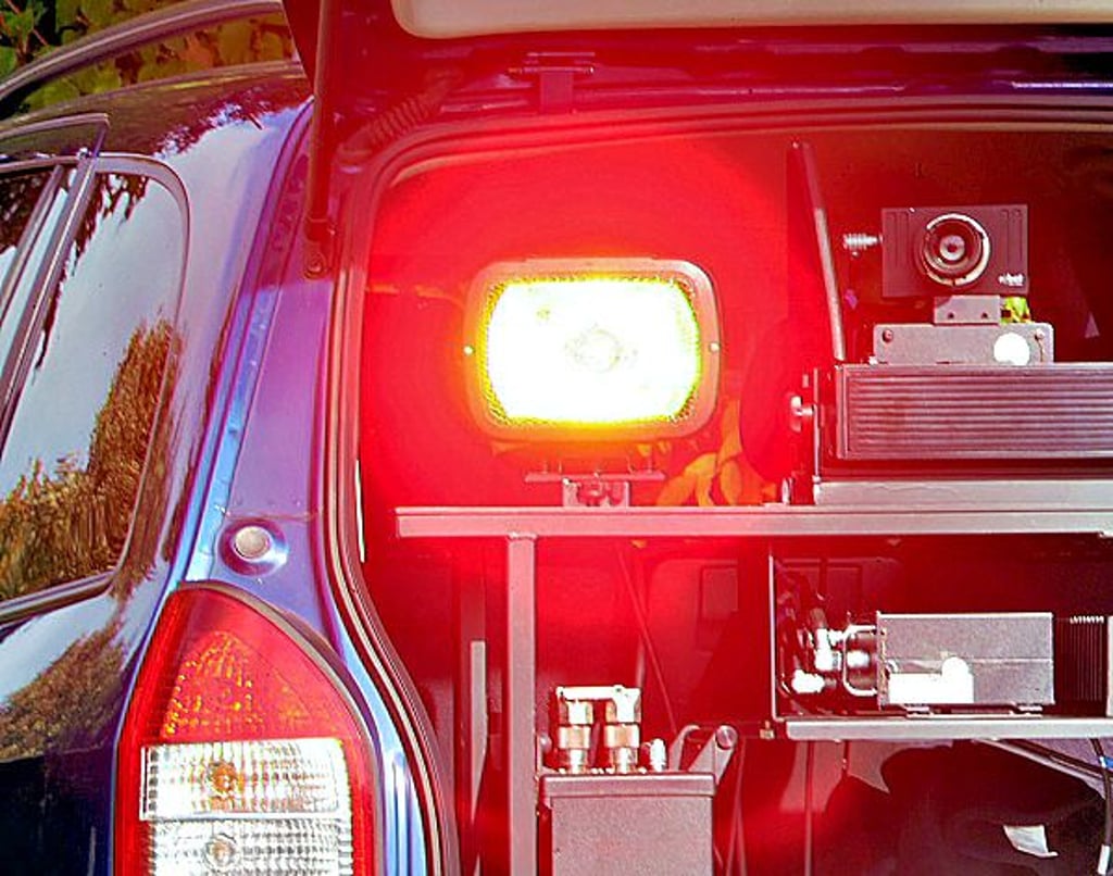 Ein Blitzer am Straßenrand: Am Wochende wurde auf der A9 eine Kontrolle durchgeführt. 