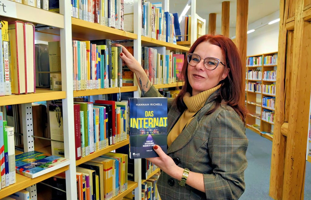 Diana Frost hat einiges vor: Seitdem sie Anfang Januar als neue Bibliotheksleiterin angefangen hat, ist sie am Pläneschmieden und Umgestalten.