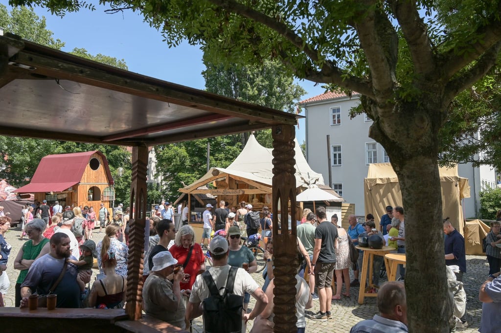 Das Krämerbrückenfest ist auch in diesem Jahr wieder fester Bestandteil des Veranstaltungskalenders in Thüringen. (Archivbild)