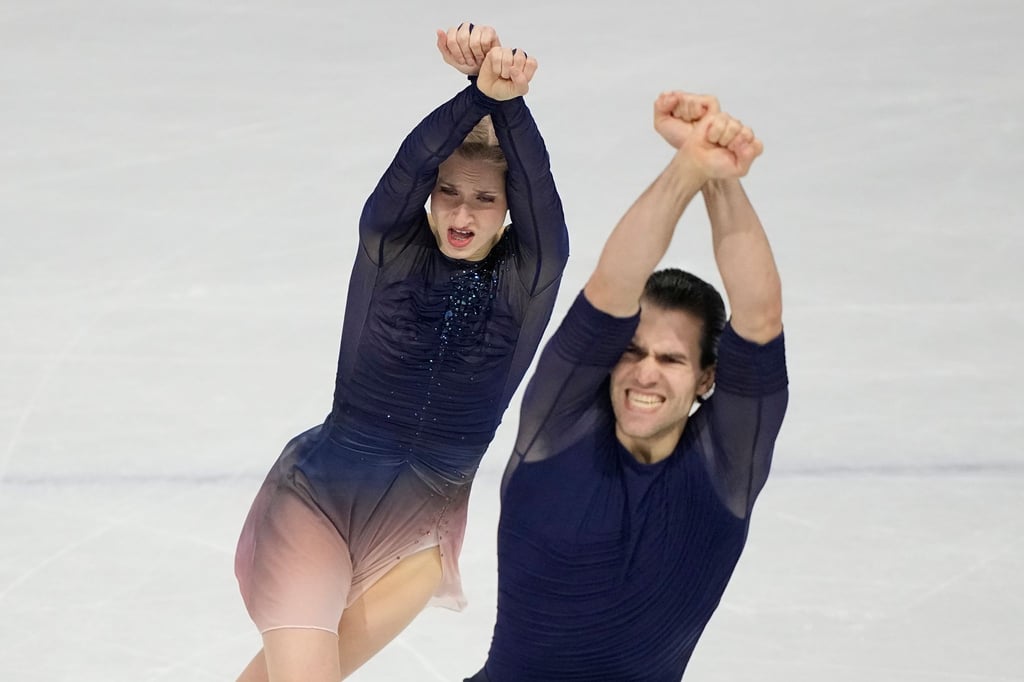 Minerva Hase (l) und Nikita Volodin (r) lassen ihre Zukunft noch offen.