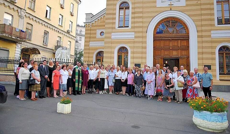 Hilfe bei den Heizkosten: „Starkes Zeichen der Hoffnung“ - Wie die Landeskirche Anhalt der Kirchengemeinde in Kiew helfen will