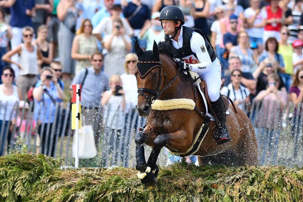 Der deutsche Vielseitigkeitsreiter Michael Jung auf dem Pferd Sam. (Archivbild)