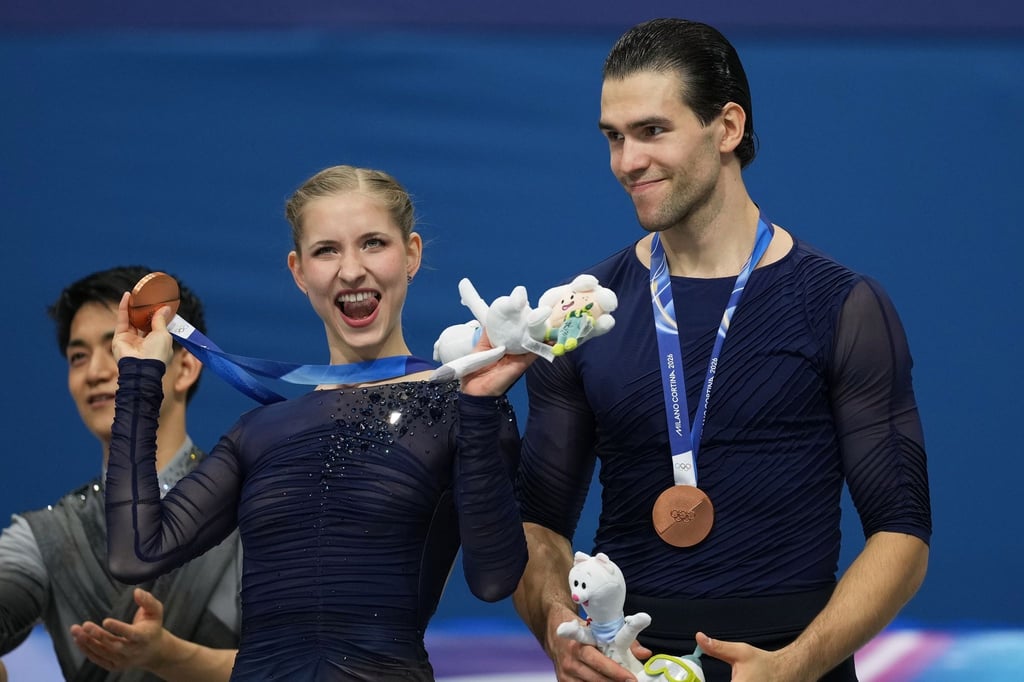 Minerva Hase (l) und Nikita Volodin (r) freuten sich über Bronze.