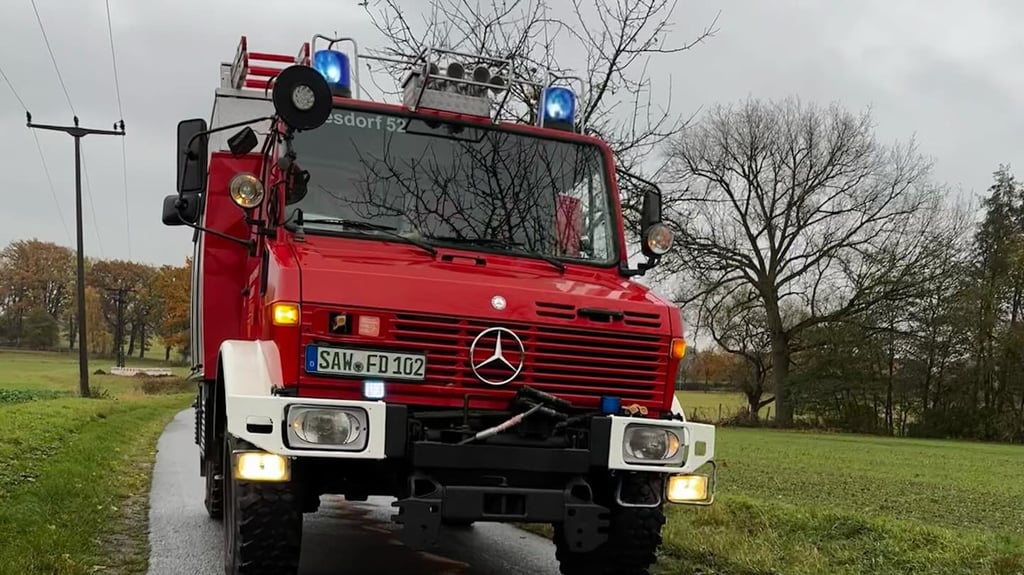 Um den 39 Jahre alten Rüstwagen der Diesdorfer Feuerwehr dreht sich ein erbitterter Streit. 