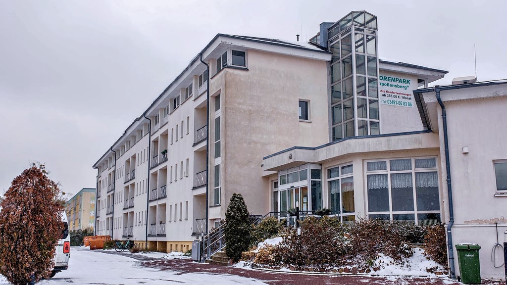 Der Seniorenpark am Apollensberg in Wittenberg:  Die gemeinnützige Malteser Hilfsdienst-Gesellschaft hat  als Servicepartner den Betrieb übernommen und führt die Einrichtung  im Auftrag des neuen Eigentümers, der Firma Vasto Property, als Malteser Servicewohnen fort. 