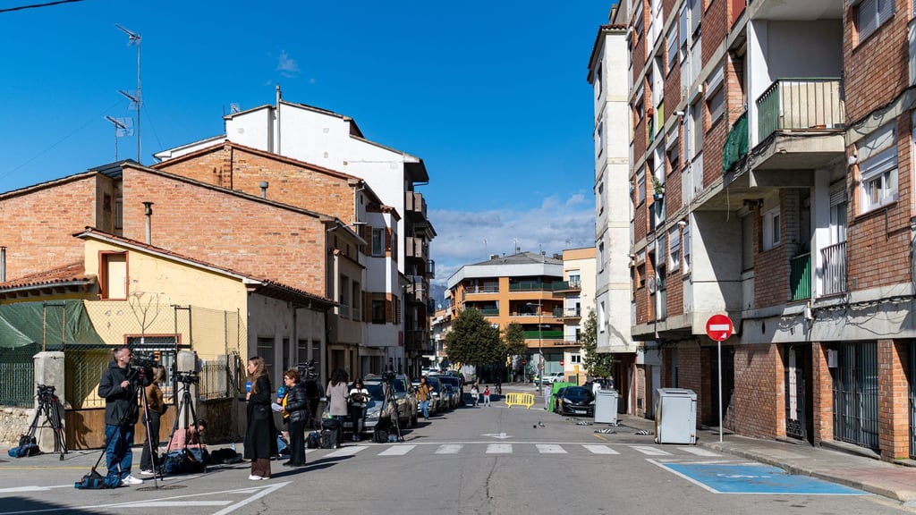 Die Ursache des Unglücks blieb zunächst unklar.