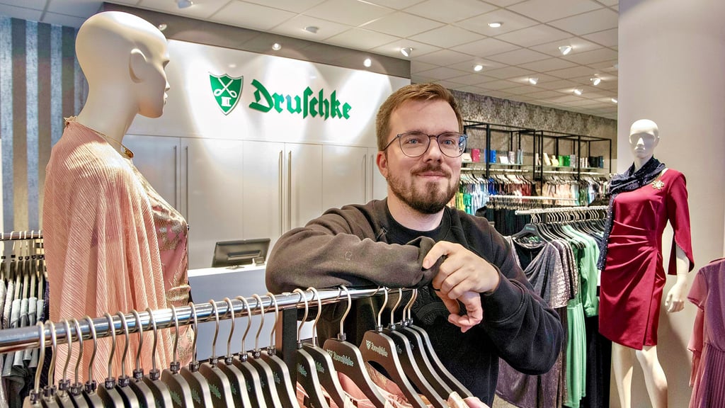 Das Modegeschäft Druschke in der Kavalierstraße feiert in diesem Jahr sein 120-jähriges Bestehen. Philipp Druschke ist der Betreiber. 