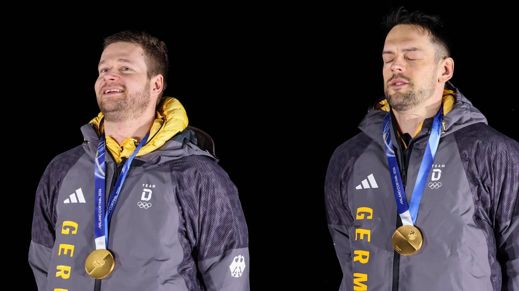 Georg Fleischhauer (r.) triumphierte zusammen mit Johannes Lochner im Zweierbob.