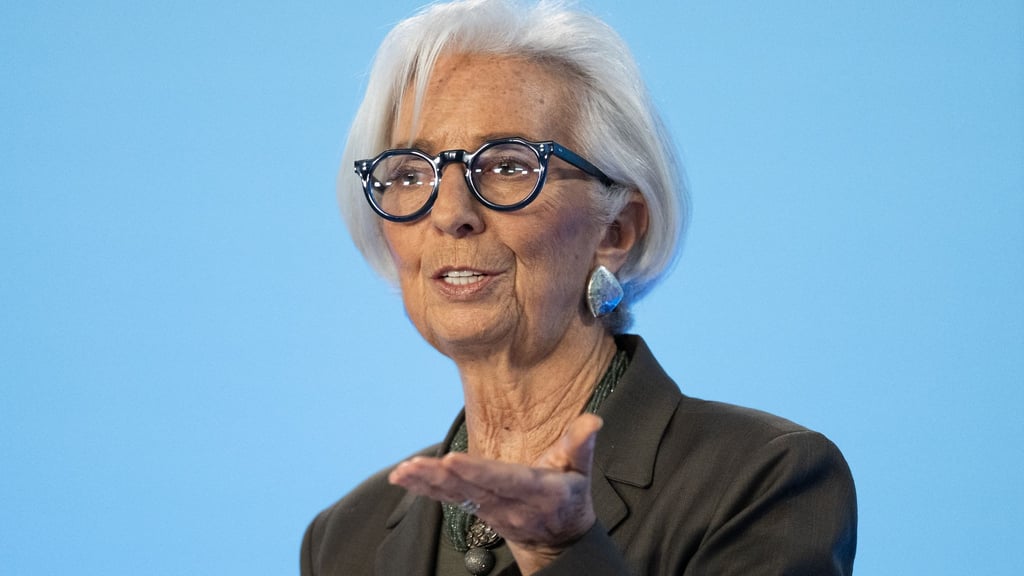 Seit dem 1. November 2019 führt die Französin Christine Lagarde die EZB. Ihre achtjährige Amtszeit endet regulär Ende Oktober 2027. (Archivbild)